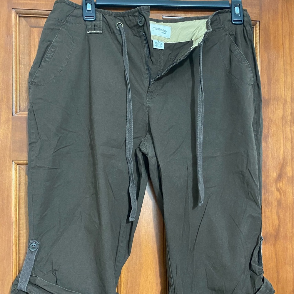 ST. JOHNS-BAY CAPRI PANTS